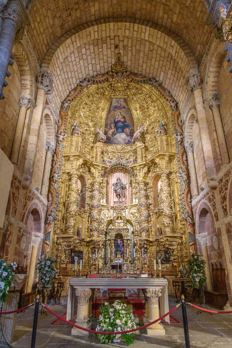 Ávila 048 - basílica de San Vicente.jpg